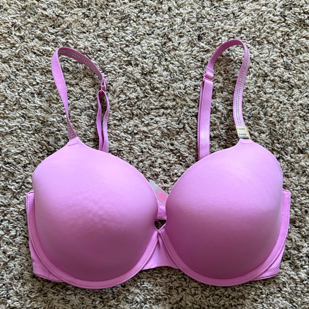 NWT PINK Victoria’s Secret Wear Everywhere t-Shirt bra Lightly Lined 34DD